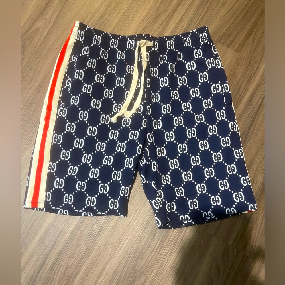 Shorts.  Knit material size Large